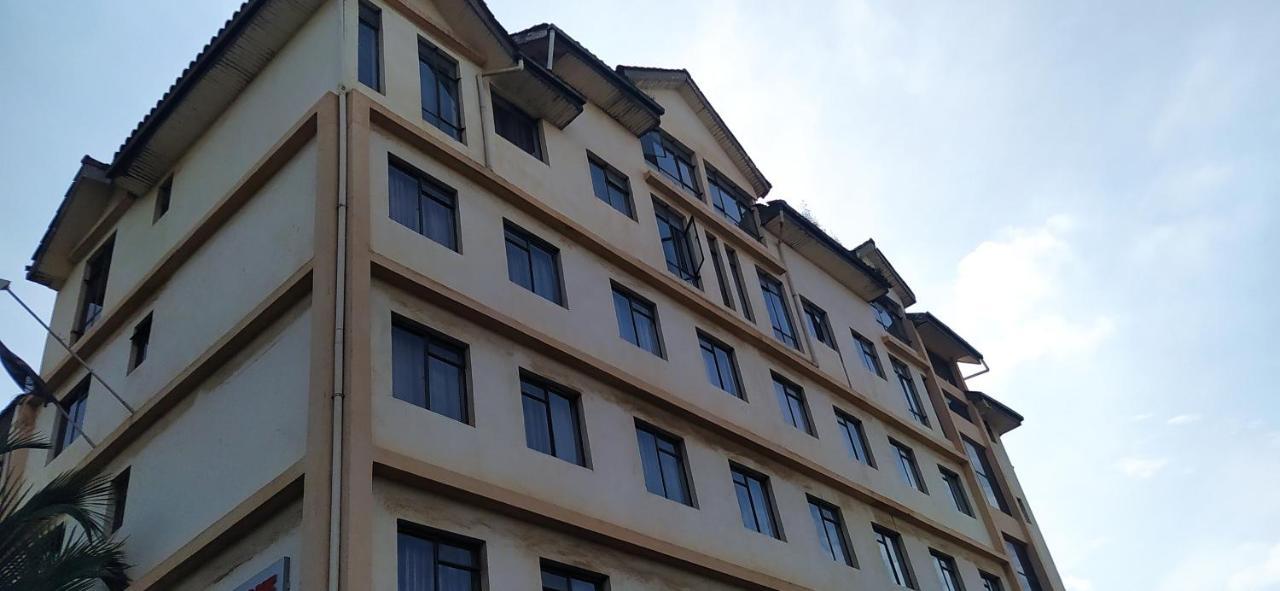 Plus254 Hotel ไนโรบี ภายนอก รูปภาพ